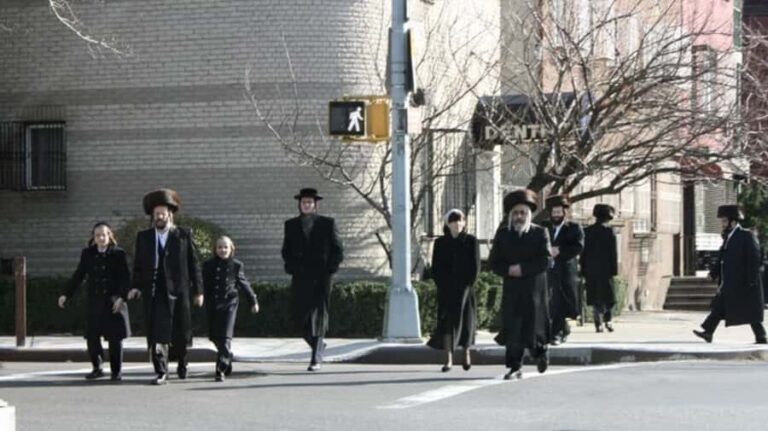 NYC: New York Contrasts Tour, Harlem, and Gospel Mass - What’s Included and What’s Not