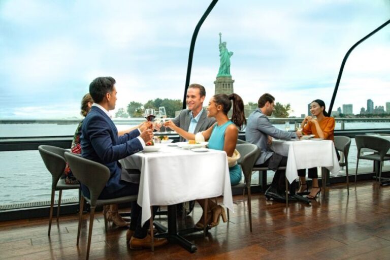 NYC: Thanksgiving Gourmet Lunch or Dinner Harbor Cruise - The Food and Beverage Experience