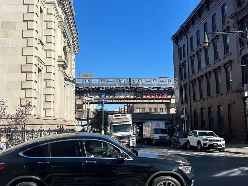 NYC: Williamsburg History, Hasids, and Hipsters Walking Tour - What You’ll Learn