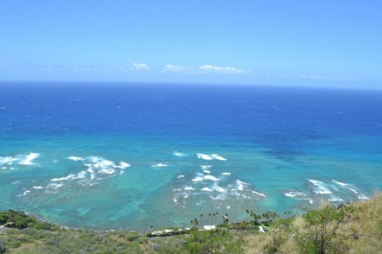 Oahu: Diamond Head Sunrise Hike with Acai Bowl and Malasada - What the Reviews Reveal