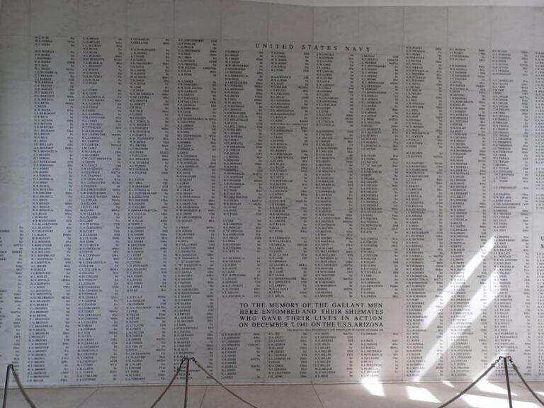 Oahu: Pearl Harbor Admiral's VIP Narrated Multimedia Tour - A Closer Look at the Itinerary