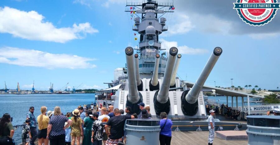 Oahu: Pearl Harbor Tour with USS Arizona Memorial - What’s Included and What’s Not