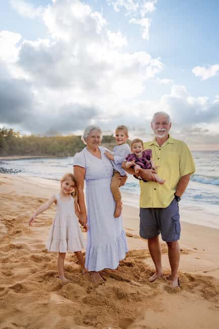 Oahu: Professional Photographer Couples and Families - The Booking and Planning Process