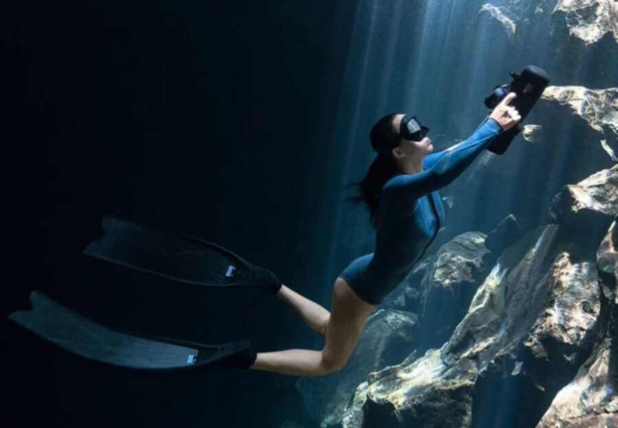 Oahu Snorkeling with Turtles, Water Scooter, Paddleboard - Who Will Love This Tour?