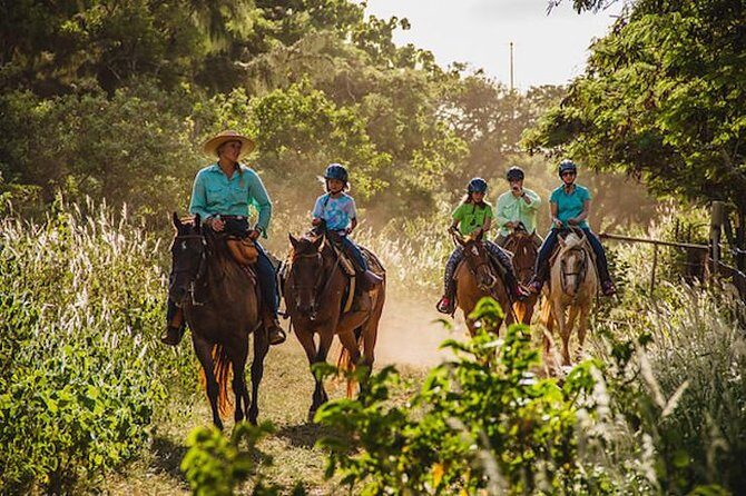 Oahu Sunset Horseback Ride - The Guides and Their Role