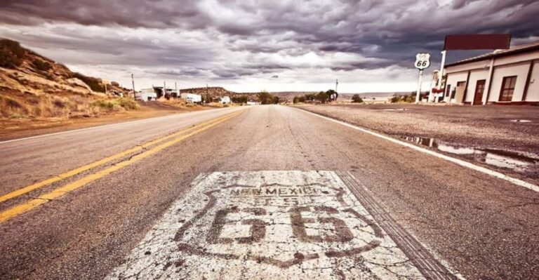 Oatman / RT66 3 in 1 Combo Tour - The Guided Experience: Knowledgeable and Passionate