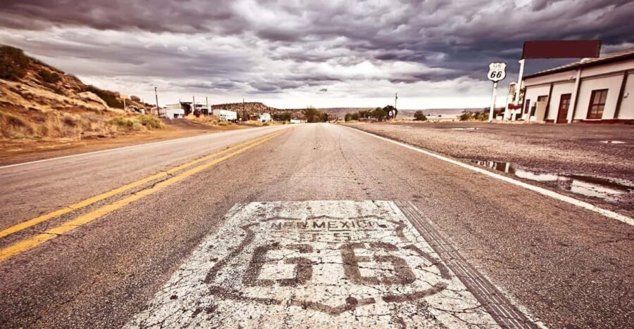 Oatman / RT66 3 in 1 Combo Tour - The Guided Experience: Knowledgeable and Passionate