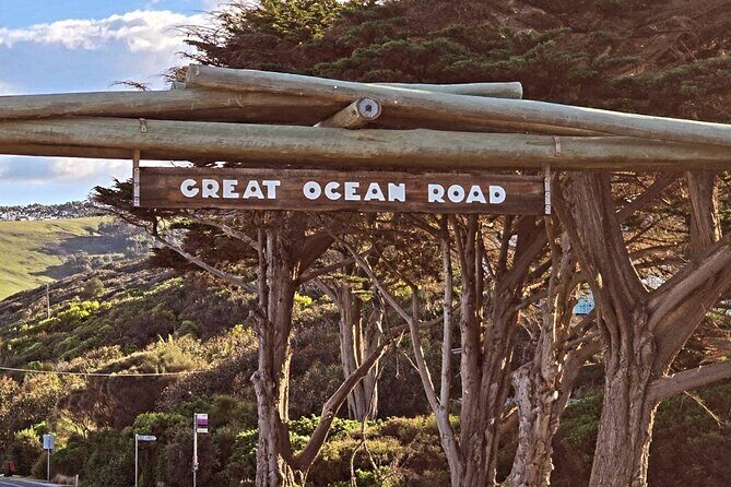 Ocean Road Private Tour from Melbourne - The Classic: Great Ocean Road Memorial Archway