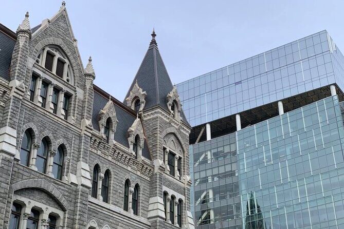 Offbeat History Tour of Richmond on a bus - What It Means for You