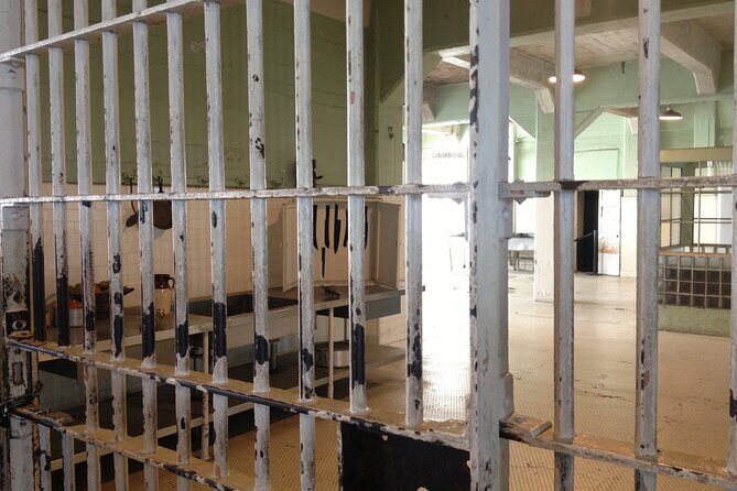 Official Alcatraz Tour with Bonus Bike Rental in San Francisco - Practical Considerations & Tips