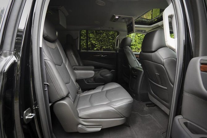 One-Way Private Airport Transfer by Sedan - Reliability and Customer Feedback