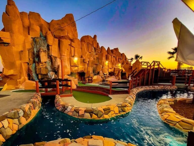 Orlando: Bonanza Golf Entry Ticket - Orlando: Bonanza Golf Entry Ticket — A Fun Twist on Mini-Golf Near Disney