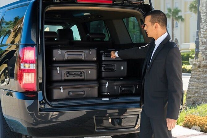 Orlando: MCO Airport Private Transfer to Downtown (Special Offer) - Luggage and Group Considerations