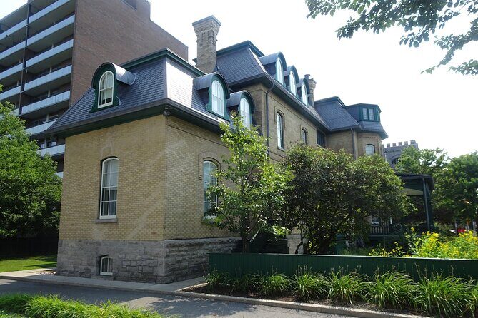 Ottawa Embassies self-guided walking tour & scavenger hunt - Analyzing the Value