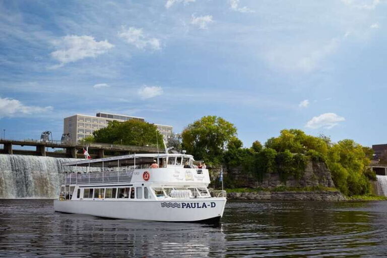 Ottawa: Sightseeing River Cruise - The Onboard Experience: Food, Drinks, and Amenities