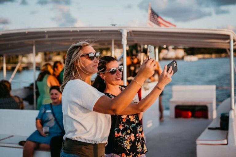 Palm Beach: Sightseeing Catamaran Cruise - Analyzing the Value: Is It Worth the Price?