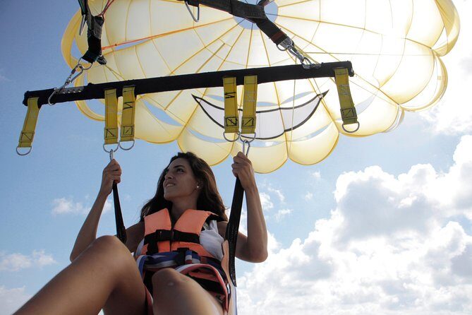 Parasailing in Playa del Carmen with transfer - The Experience in Detail