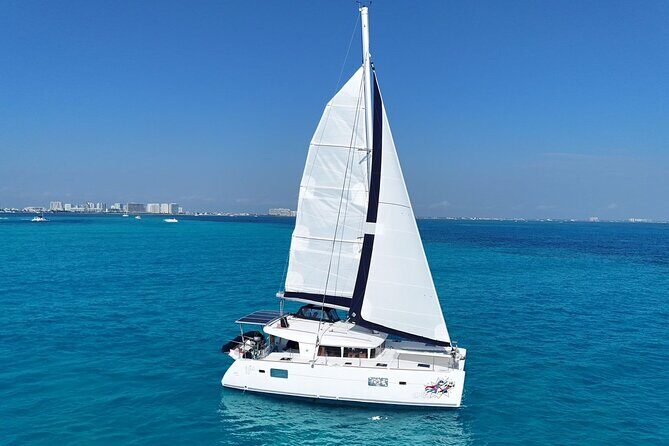 Party at Isla Mujeres Catamaran Open Bar! Half-Day Luxury Tour - What This Tour Offers