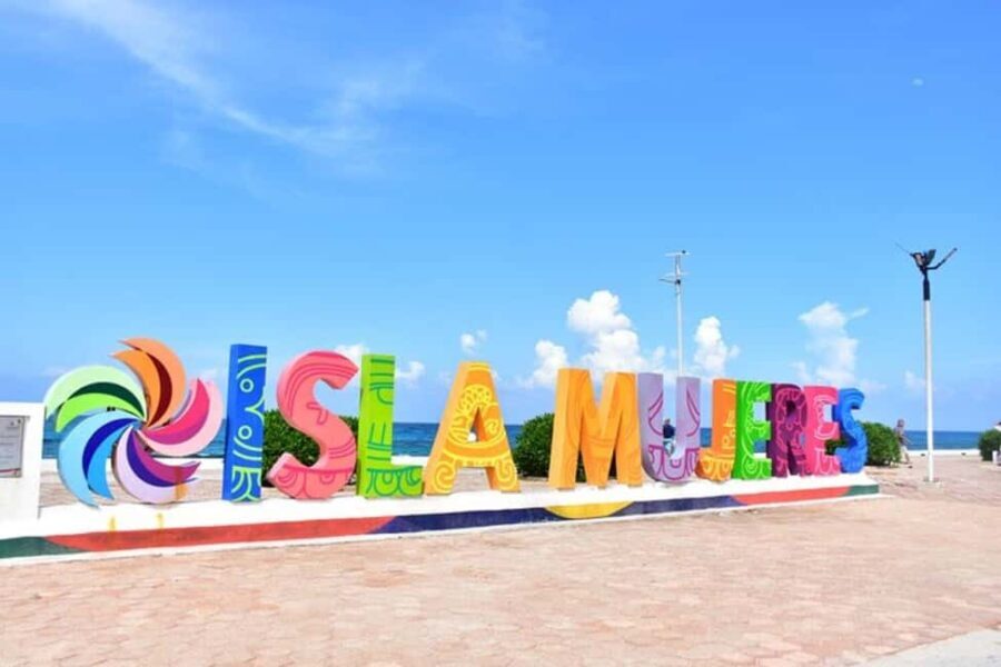 PDC: Isla Mujeres Catamaran Tour with Snorkeling - Setting Expectations for the Day