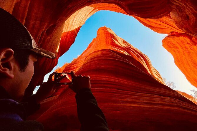 Peek-A-Boo Slot Canyon Adventure (Private) - Reaching the Canyon