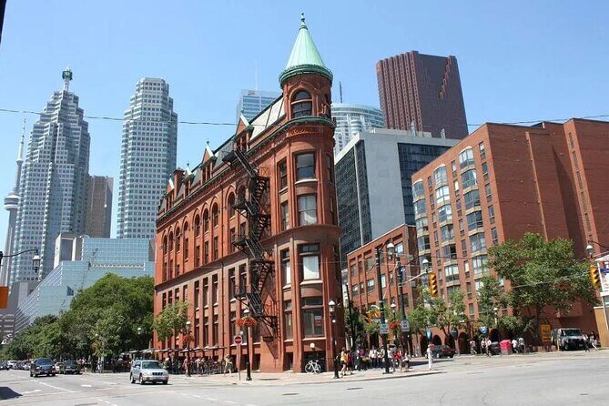 Personalized Toronto Airport Transfer Service - The Experience in Detail