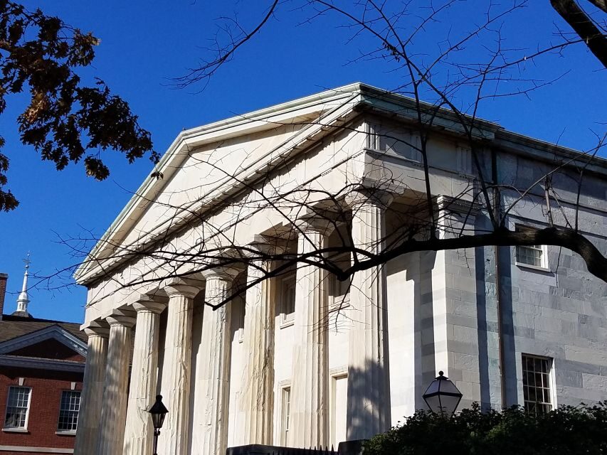 Philadelphia: Colonial Philadelphia Walking Tour - The Historic Churches and Burials