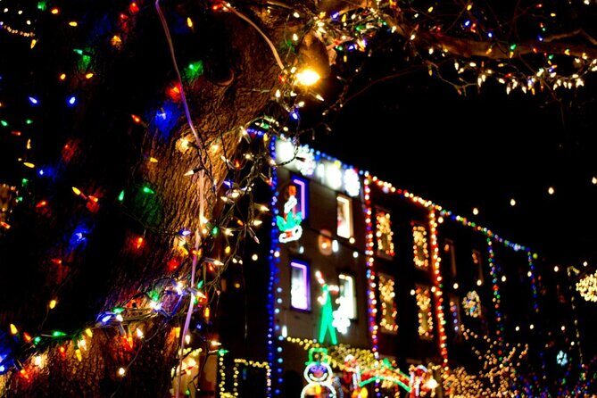 Philadelphia Holiday Lights Private 2.5 Hour Driving Tour - FAQs