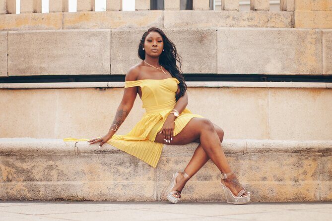 Photographer, Professional Photo Shoot - Guadalajara - What to Expect from a Guadalajara Photo Shoot