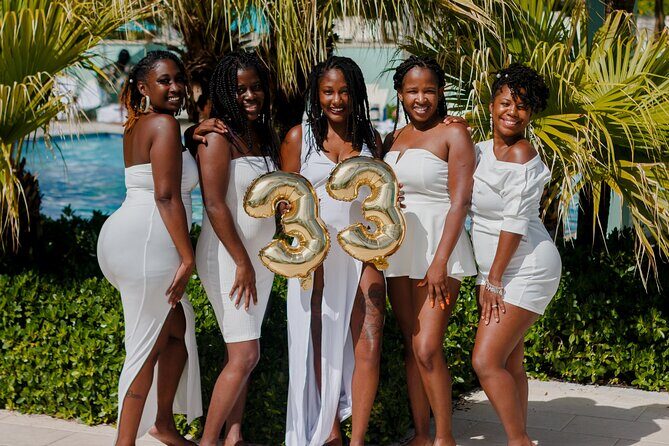 Photographer, Professional Photo Shoot - Las Vegas - How Much Does It Cost & Is It Worth It?