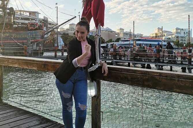 Pirate Galleon in Cancún 2X1 - Pirate Show & Dinner with Open Bar - Authentic Perspectives from Other Travelers