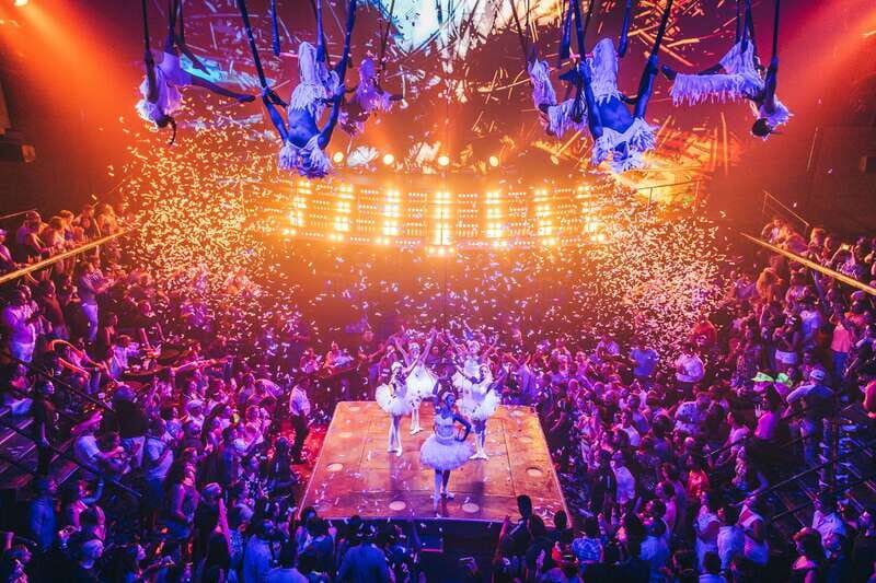 Playa del Carmen: Coco Bongo Nightclub Experience - What to Expect from the Experience