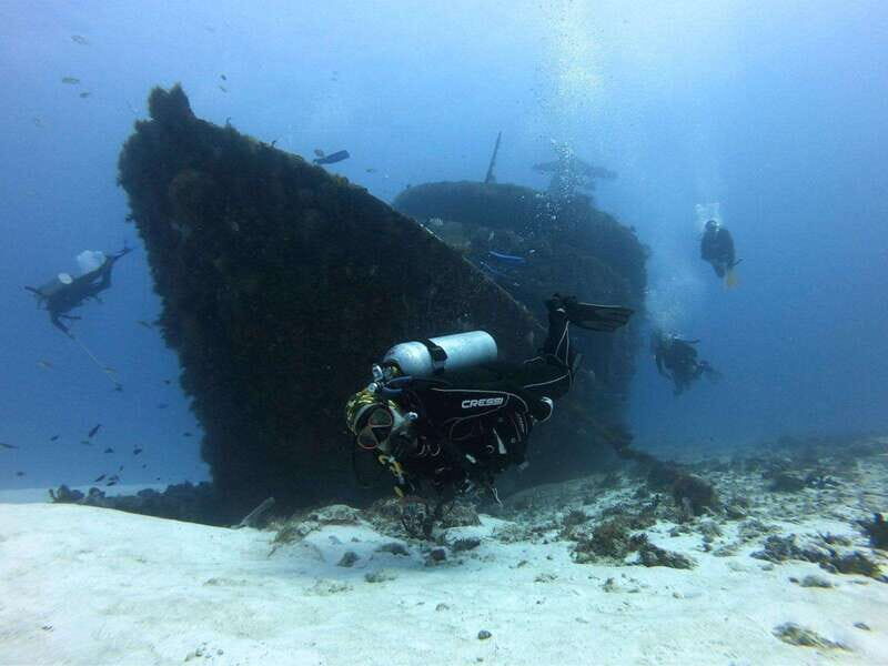 Playa del Carmen: MamaViña Wreck & Reef for Certified Divers - An Honest Look at the Mama Viña Wreck & Reef Tour