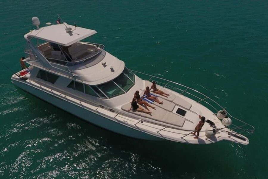 Playa Mujeres: Private Yacht Rental - 4hr SR55H4 #GMBSR55FUN - What to Expect at Each Part of the Trip