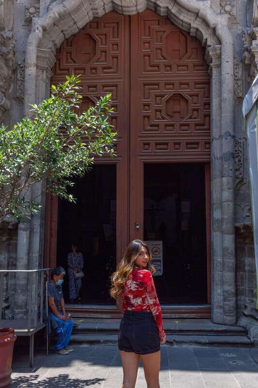 Poetry tour Mexico City - What to Expect on the Tour