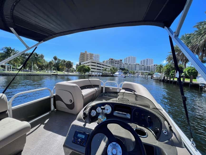 Pompano Beach: Pontoon Boat Rental - The Experience and How It Feels