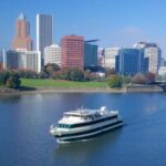 Portland: 2-hour Lunch Cruise on the Willamette River - Who Is This Cruise Best For?