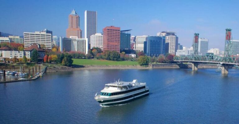 Portland: 2-hour Lunch Cruise on the Willamette River - Who Is This Cruise Best For?