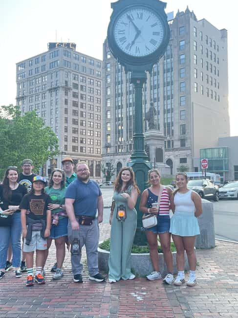 Portland: Ghost Walk - What to Expect on the Tour