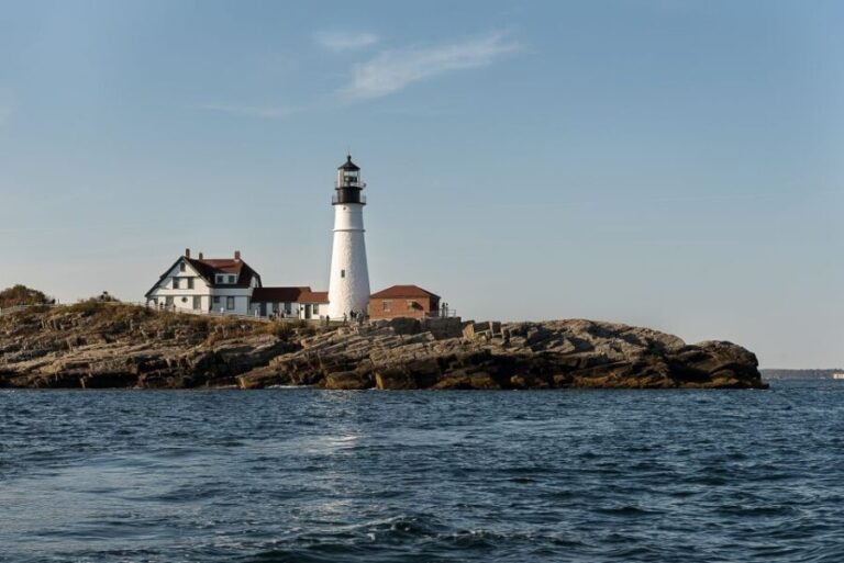 Portland: Sunset Lighthouse Cruise in Casco Bay with Drinks - Who Is This Tour Best For?