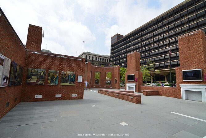 Private 2-hour Founding Fathers Tour of Philadelphia - The Experience and Its Benefits