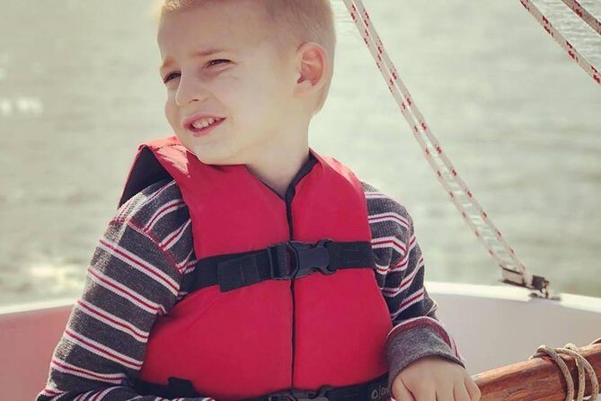 Private 2-Hour Sunset Sailing Tour on Lake Fairview - Practical Details & Tips