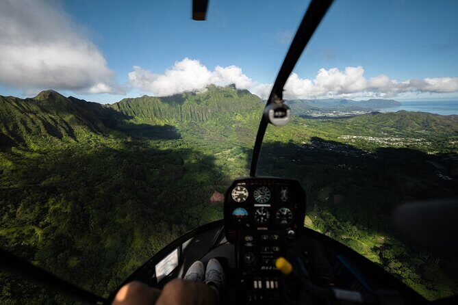 Private 60 Minutes Helicopter Tour in Honolulu - The Itinerary: A Closer Look at the Sights