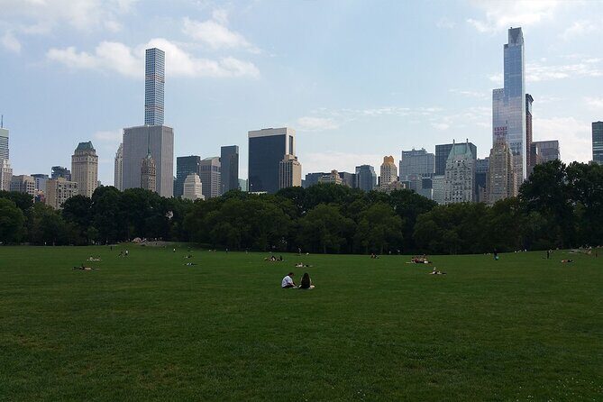 Private Audio Guided Walking Tour in New York - Times Square – The Heart of the City’s Buzz