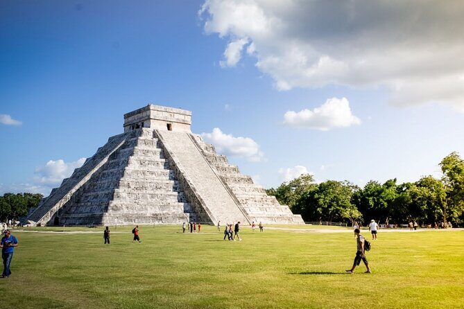 Private Chichén Itzá, Mayapan Distillery and Valladolid Tour - What the Price Reflects