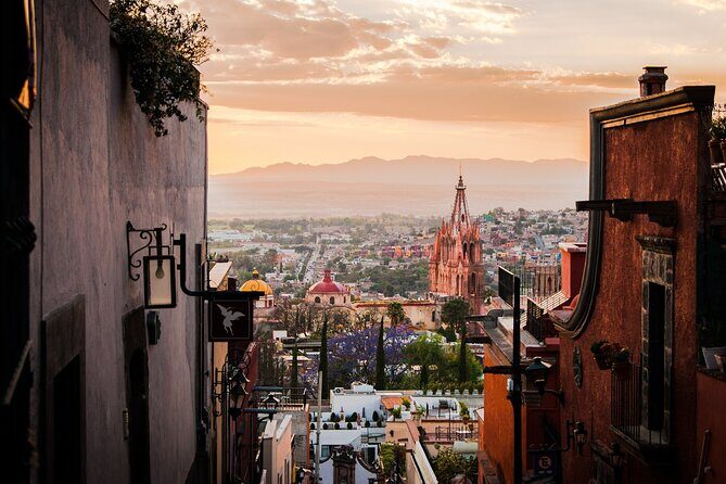 Private DayTrip Guanajuato City to San Miguel de Allende and back - The Pickup and Transportation Experience