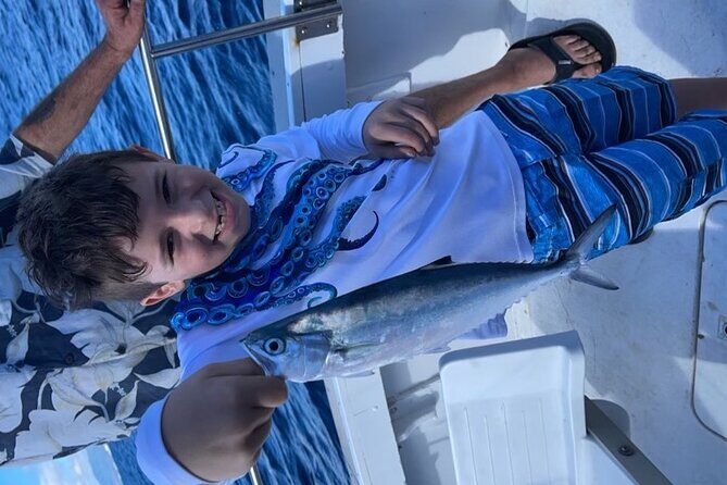 Private Fishing Charter for Family and Friends in Honolulu - Who Is This Tour Best For?