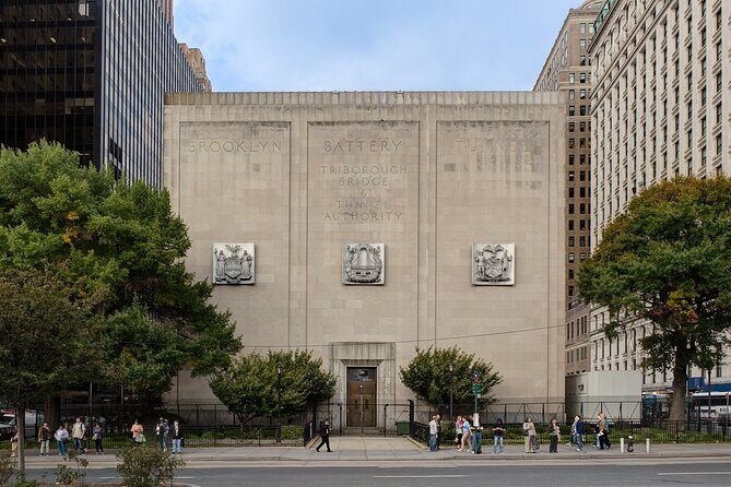 Private Guided Tour to Men in Black Movie New York Locations - What’s Included and What to Keep in Mind