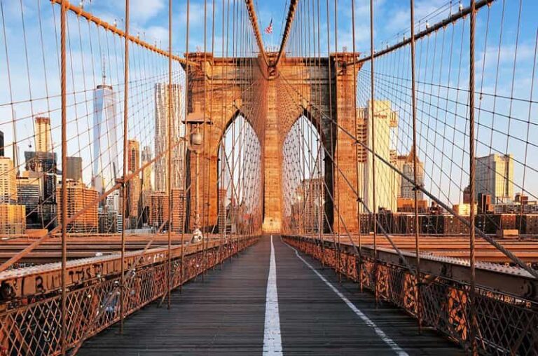 Private Guided Walking Tour of the Brooklyn Bridge and DUMBO - What to Expect on the Walk