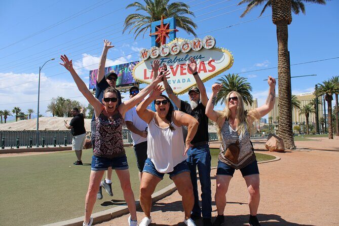 Private Limo 2.5hr Tour of Vegas with Champagne - The Itinerary: A Closer Look at the Highlights