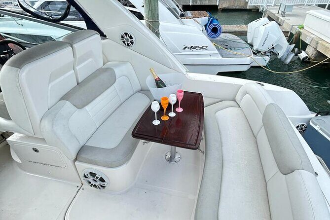 Private Luxury Yacht in Miami - What to Expect on the Yacht